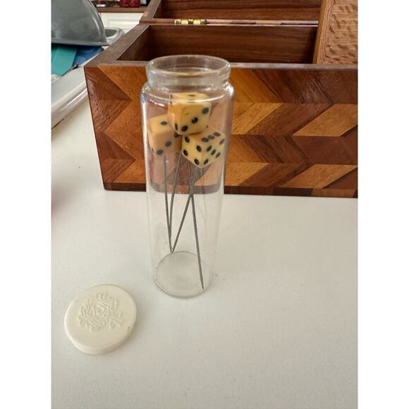 Vintage Rare Cocktail Sticks Bakelite Dice to Play Art Deco 1930/40 - Picture 4 of 6